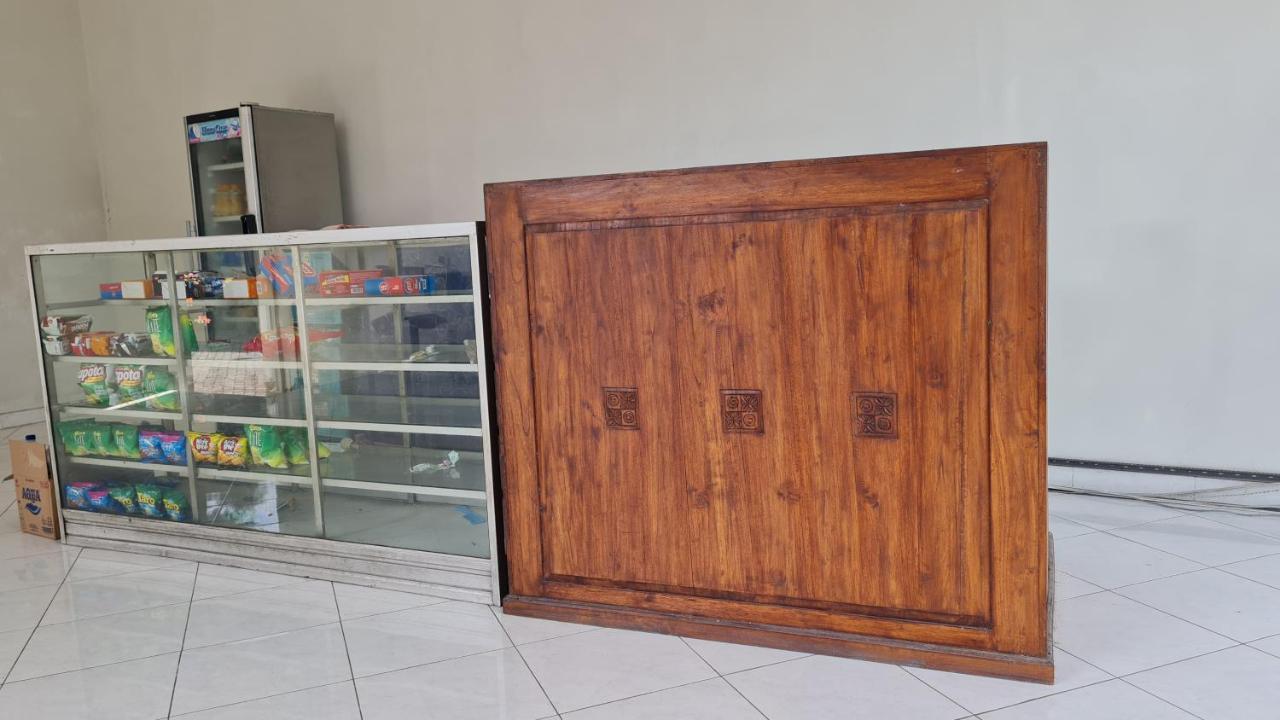 Oyo 90831 Hotel Gardenia Prambanan Yogyakarta Ngoại thất bức ảnh