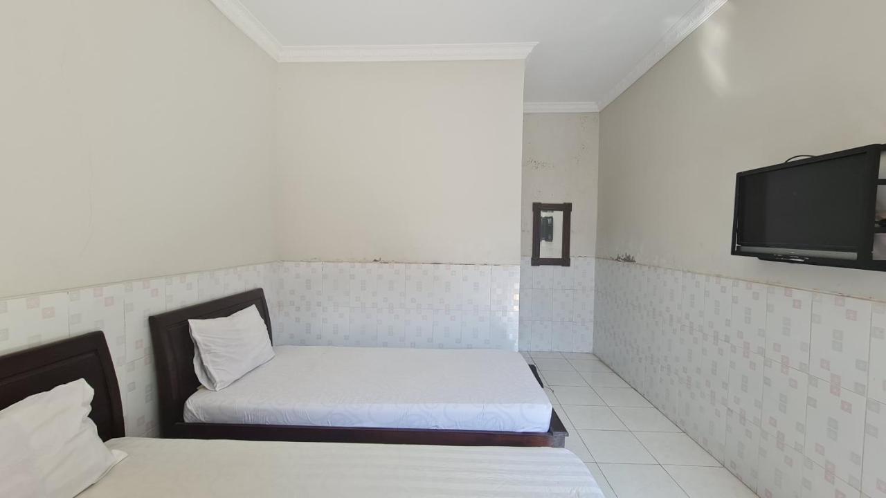 Oyo 90831 Hotel Gardenia Prambanan Surakarta  Ngoại thất bức ảnh